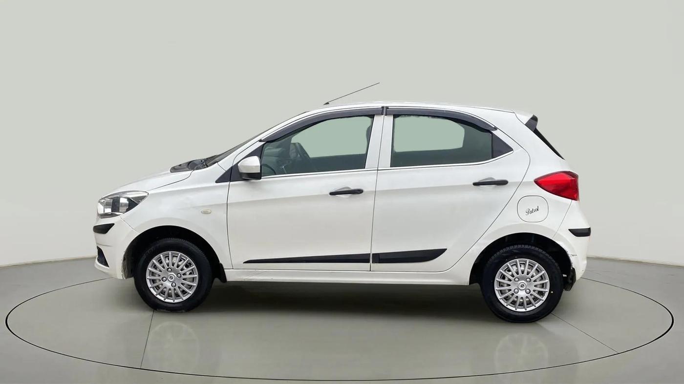 2019 Tata Tiago XE PETROL, Petrol, Manual, 51,316 km, Left Side