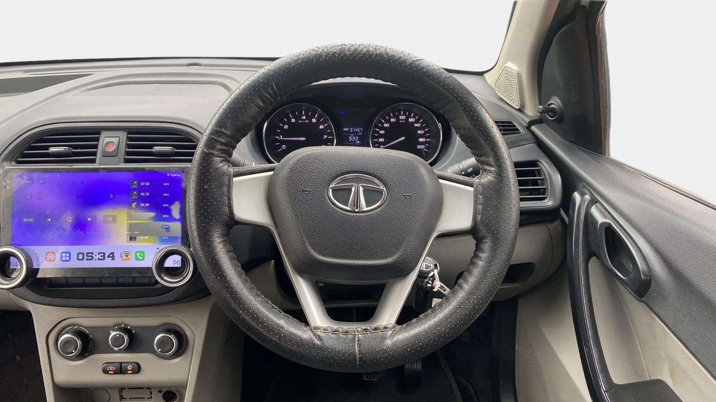 2019 Tata Tiago XE PETROL, Petrol, Manual, 51,316 km, Steering Wheel Close Up