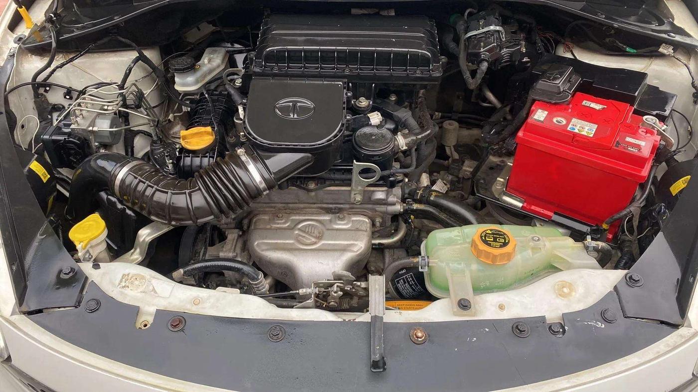 2019 Tata Tiago XE PETROL, Petrol, Manual, 51,316 km, Open Bonet