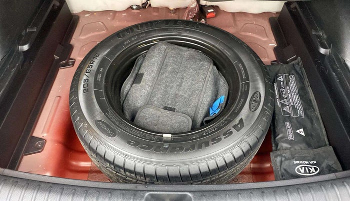 2020 KIA SELTOS HTX 1.5 PETROL, Petrol, Manual, 92,117 km, Spare Tyre