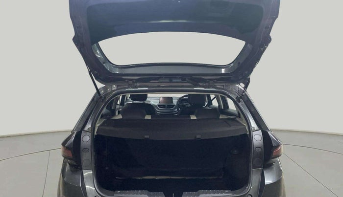 2022 Tata ALTROZ XT DIESEL, Diesel, Manual, 34,665 km, Boot Inside