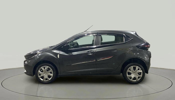 2022 Tata ALTROZ XT DIESEL, Diesel, Manual, 34,665 km, Left Side