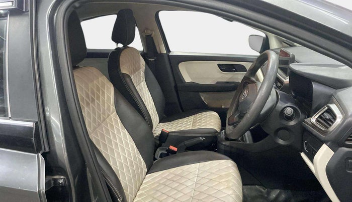 2022 Tata ALTROZ XT DIESEL, Diesel, Manual, 34,665 km, Right Side Front Door Cabin