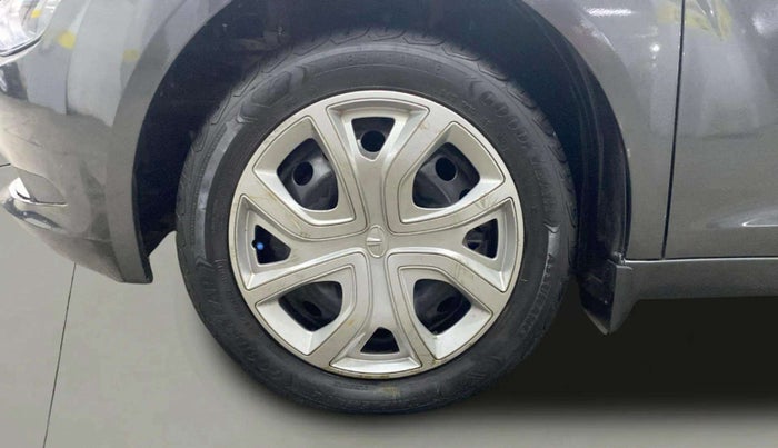 2022 Tata ALTROZ XT DIESEL, Diesel, Manual, 34,665 km, Left Front Wheel