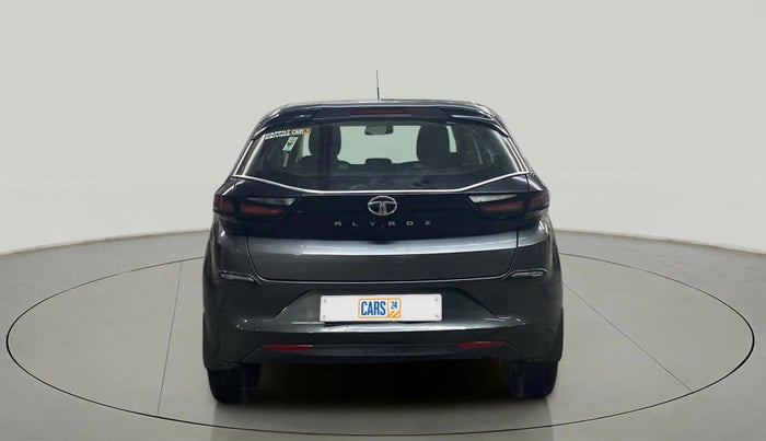 2022 Tata ALTROZ XT DIESEL, Diesel, Manual, 34,665 km, Back/Rear