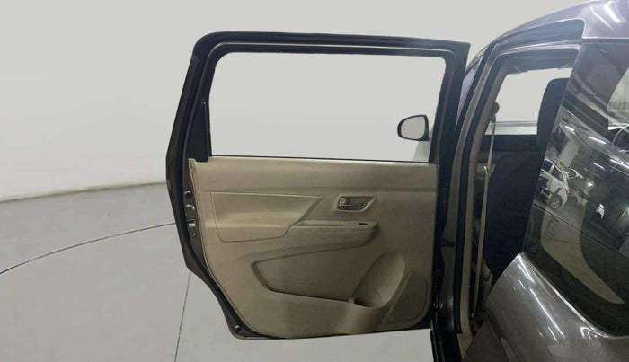 2019 Maruti Ertiga VXI SHVS, Petrol, Manual, 21,577 km, LHS Rear Door