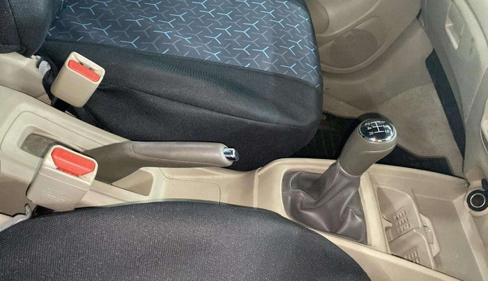 2019 Maruti Ertiga VXI SHVS, Petrol, Manual, 21,577 km, Gear Lever
