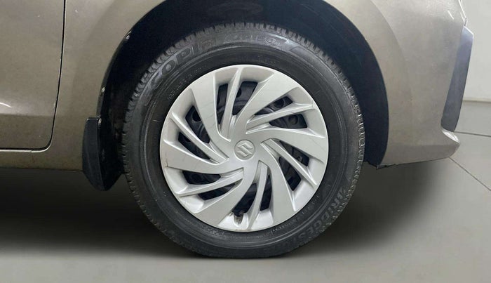 2019 Maruti Ertiga VXI SHVS, Petrol, Manual, 21,577 km, Right Front Wheel