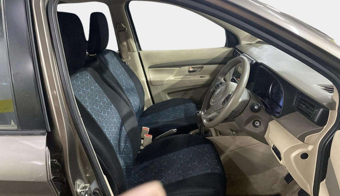 2019 Maruti Ertiga VXI SHVS, Petrol, Manual, 21,577 km, Right Side Front Door Cabin