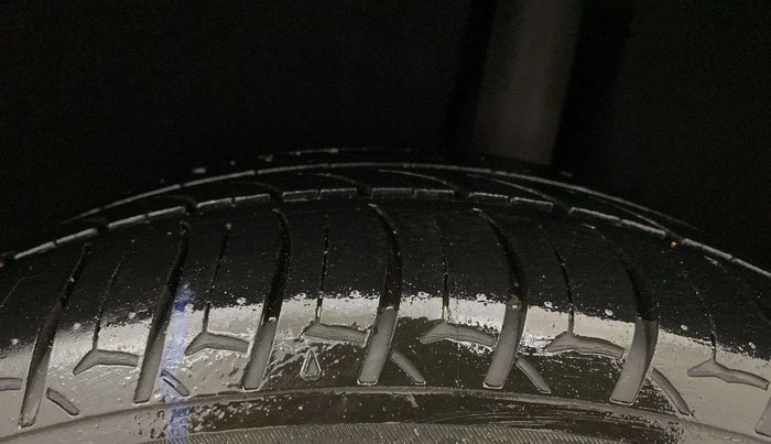 2020 Toyota Glanza G, Petrol, Manual, 69,594 km, Left Rear Tyre Tread