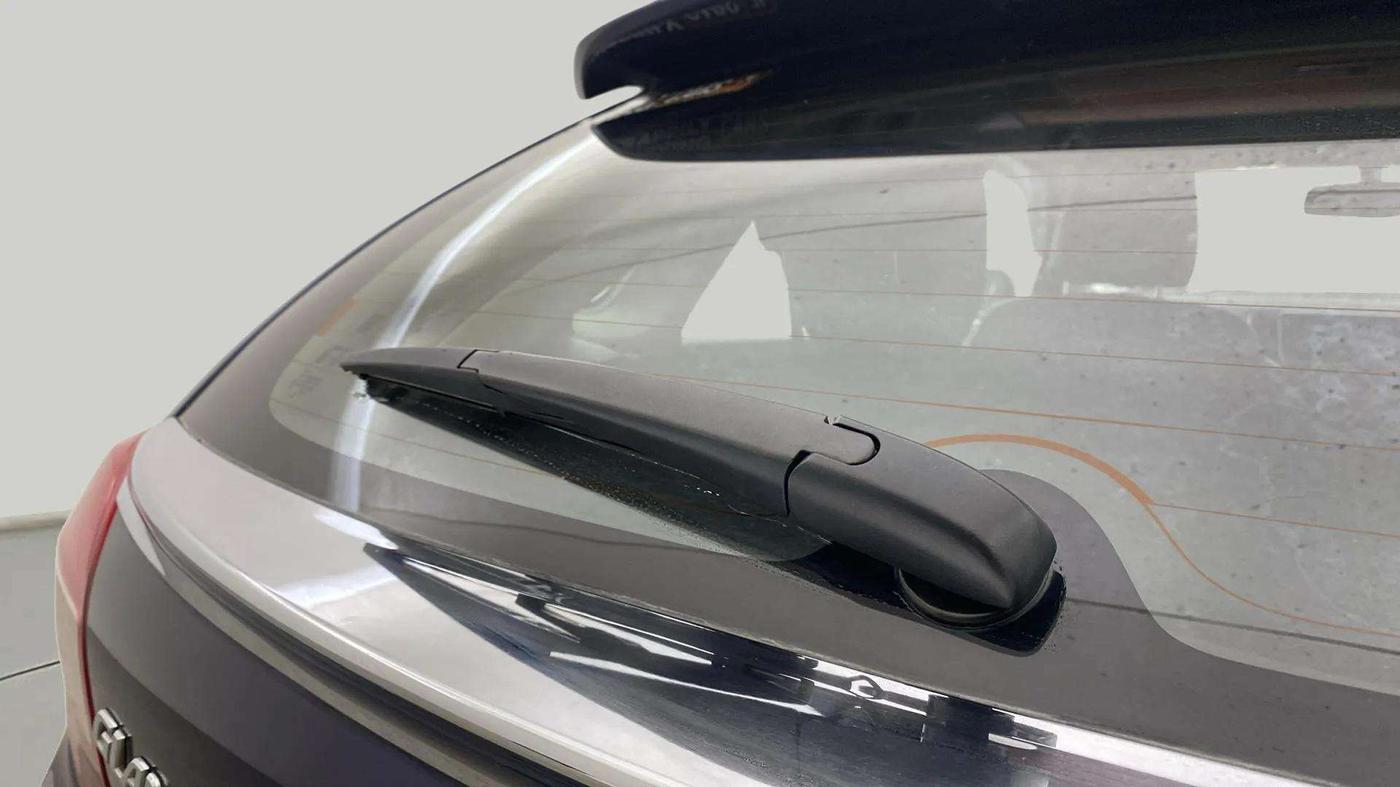 2020 Toyota Glanza G, Petrol, Manual, 69,594 km, Rear Wiper