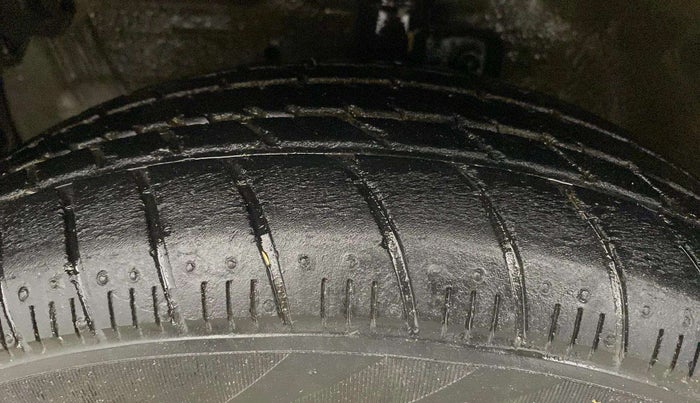 2019 Maruti Celerio ZXI AMT, Petrol, Automatic, 29,305 km, Left Front Tyre Tread