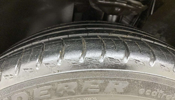 2021 Skoda KUSHAQ STYLE 1.0L TSI MT, Petrol, Manual, 29,279 km, Left Front Tyre Tread