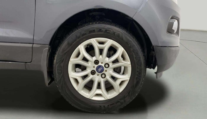 2014 Ford Ecosport TITANIUM 1.5L DIESEL, Diesel, Manual, 1,00,643 km, Right Front Wheel