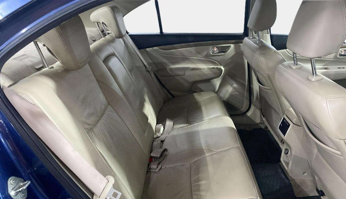 2018 Maruti Ciaz ALPHA  AT 1.5 SHVS PETROL, Petrol, Automatic, 49,396 km, Right Side Rear Door Cabin