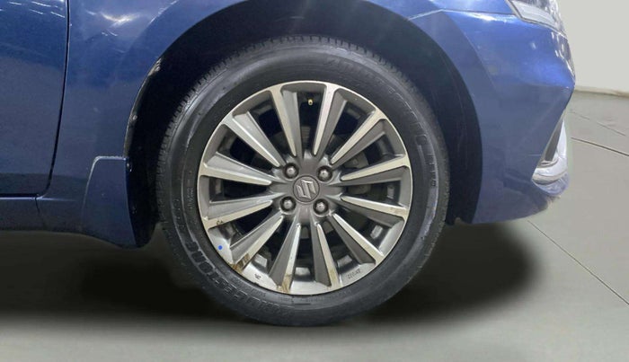 2018 Maruti Ciaz ALPHA  AT 1.5 SHVS PETROL, Petrol, Automatic, 49,396 km, Right Front Wheel