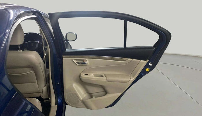 2018 Maruti Ciaz ALPHA  AT 1.5 SHVS PETROL, Petrol, Automatic, 49,396 km, RHS Rear Door