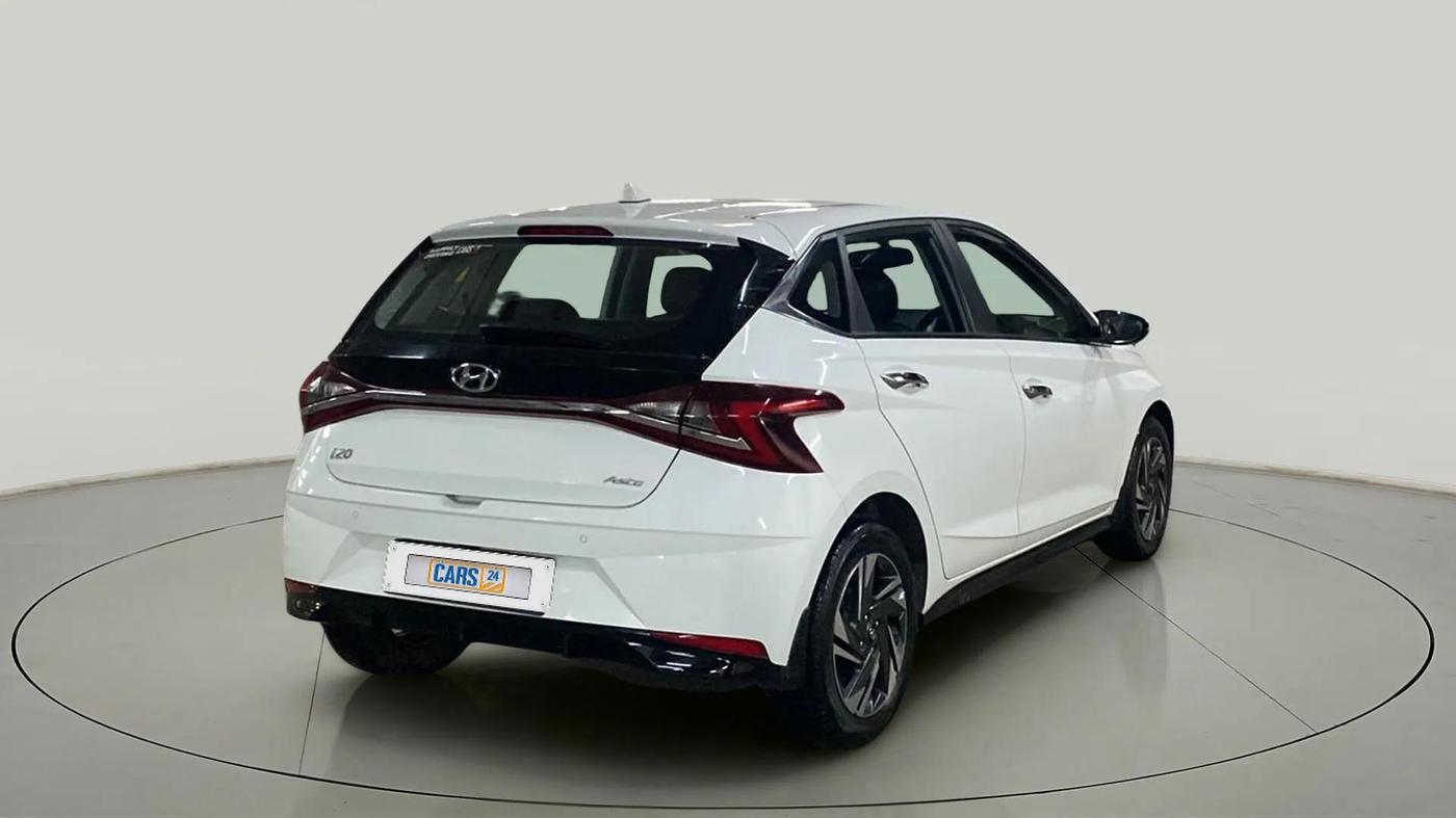 2022 Hyundai NEW I20 ASTA (O) 1.2 MT, Petrol, Manual, 28,891 km, Right Back Diagonal