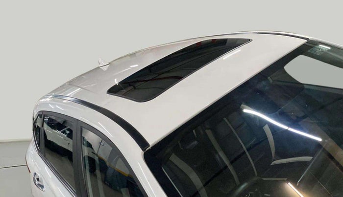 2022 Hyundai NEW I20 ASTA (O) 1.2 MT, Petrol, Manual, 28,882 km, Roof
