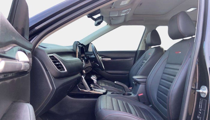 2020 KIA SELTOS GTX PLUS DCT 1.4 PETROL, Petrol, Automatic, 75,467 km, Right Side Front Door Cabin
