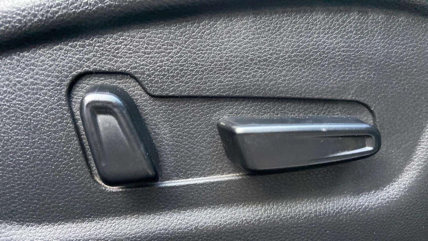 2020 KIA SELTOS GTX PLUS DCT 1.4 PETROL, Petrol, Automatic, 75,467 km, Driver Side Adjustment Panel