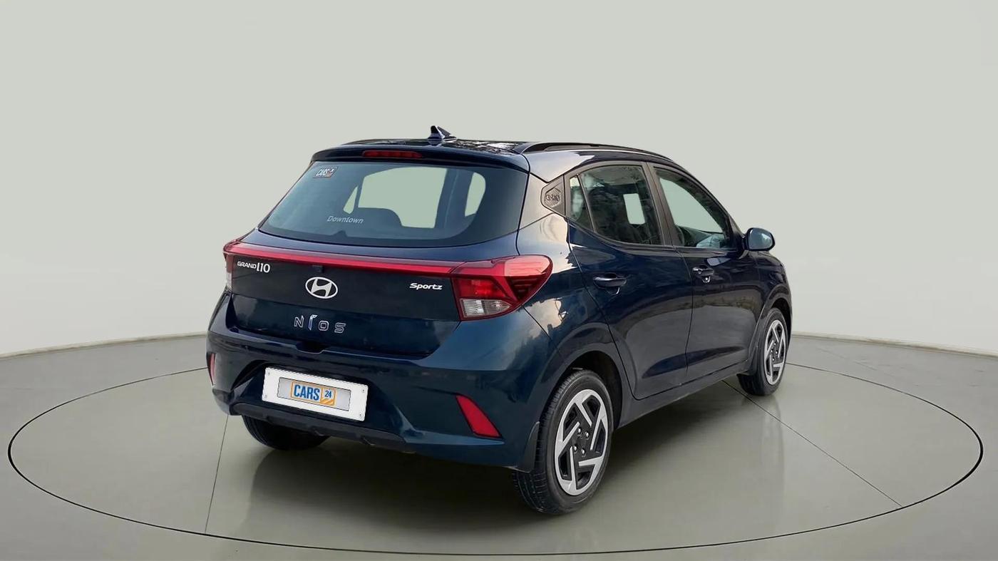 2023 Hyundai GRAND I10 NIOS SPORTZ 1.2 KAPPA VTVT, Petrol, Manual, 22,522 km, Right Back Diagonal