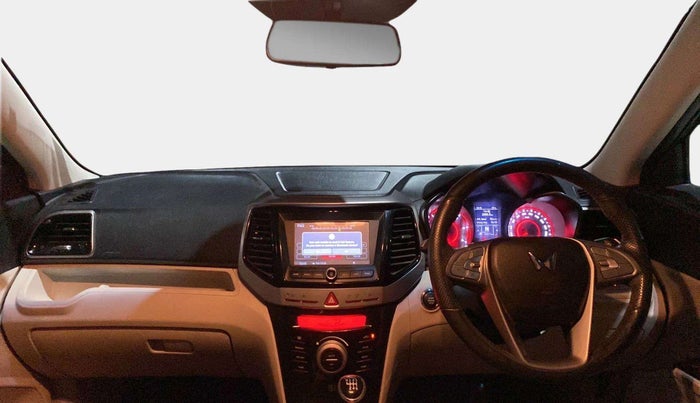 2023 Mahindra XUV300 W8 1.5 DIESEL, Diesel, Manual, 49,191 km, Dashboard