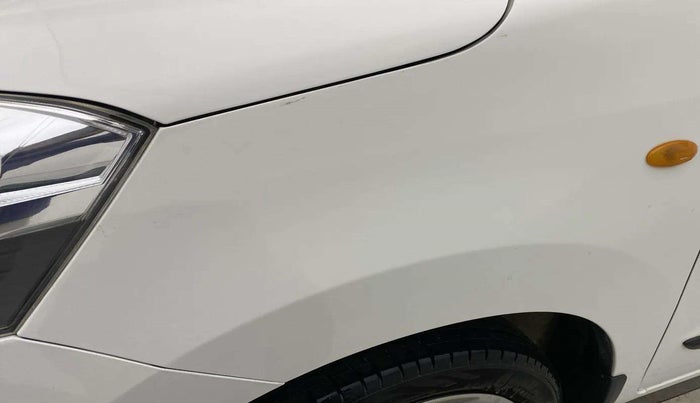 2017 Maruti Wagon R 1.0 VXI, CNG, Manual, 57,912 km, Left fender - Minor scratches