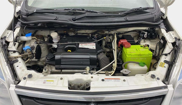 2017 Maruti Wagon R 1.0 VXI, CNG, Manual, 57,912 km, Engine View