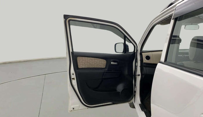 2017 Maruti Wagon R 1.0 VXI, CNG, Manual, 57,912 km, LHS Front Door