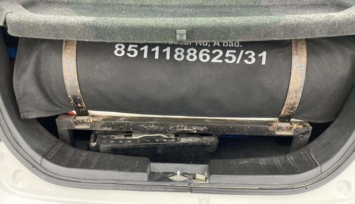 2017 Maruti Wagon R 1.0 VXI, CNG, Manual, 57,912 km, Boot Open Zoomed View
