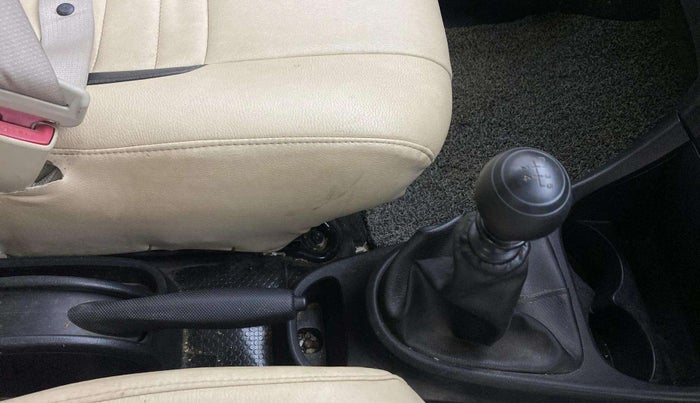 2017 Toyota Etios GD, Diesel, Manual, 50,903 km, Gear Lever