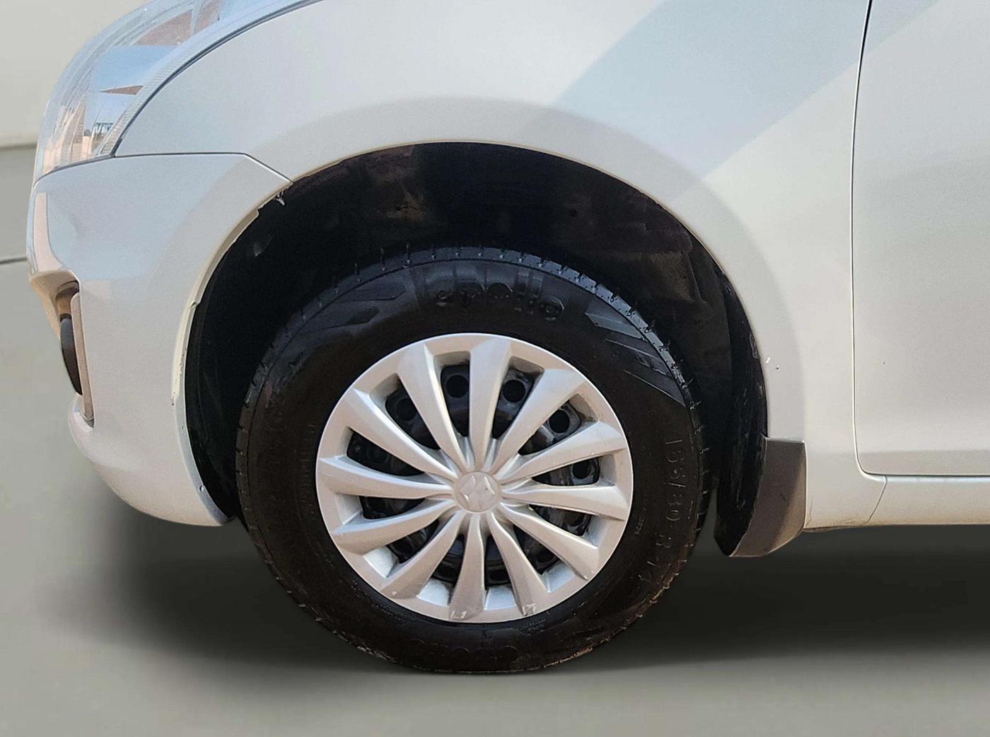 2017 Maruti Swift VXI, Petrol, Manual, 53,517 km, Left Front Wheel