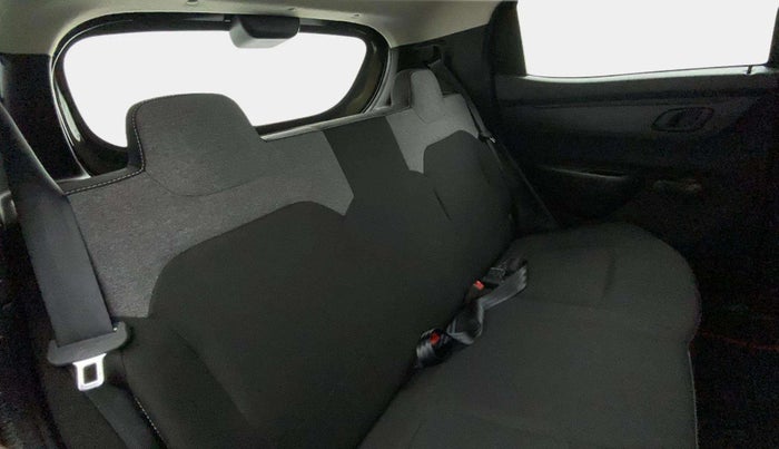 2024 Renault Kwid RXL 1.0 (O), Petrol, Manual, 2,065 km, Right Side Rear Door Cabin