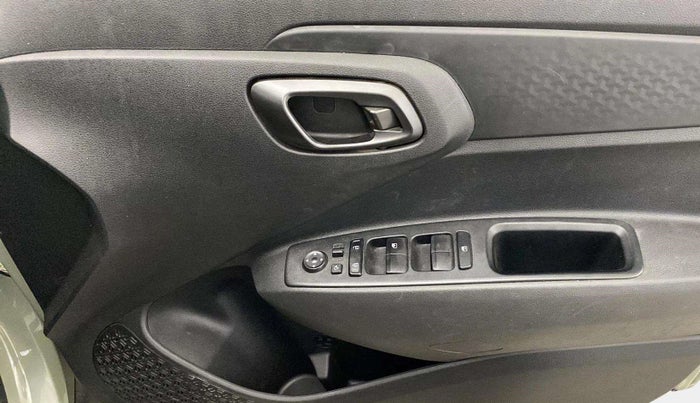 2023 Hyundai EXTER SX(O) CONNECT 1.2 AMT, Petrol, Automatic, 16,585 km, Driver Side Door Panels Control