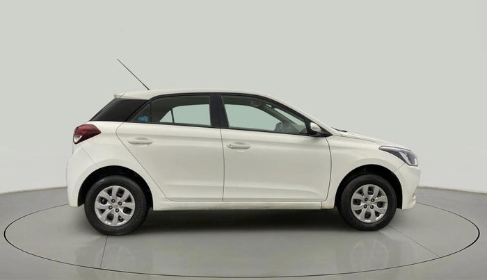 2017 Hyundai Elite i20 SPORTZ 1.2, Petrol, Manual, 37,817 km, Right Side View