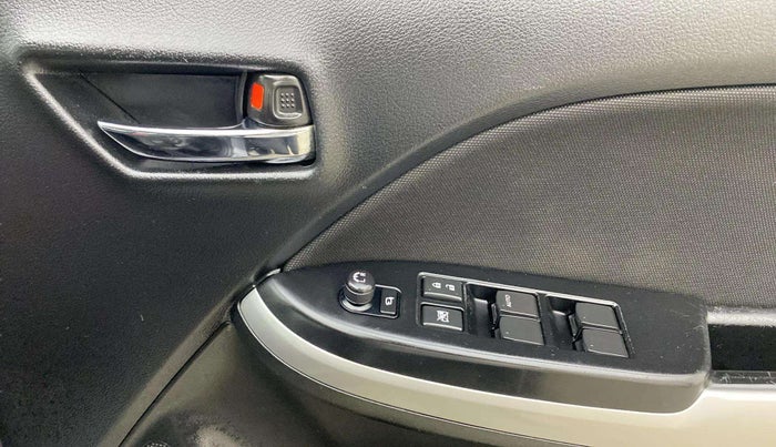 2018 Maruti Baleno ALPHA PETROL 1.2, Petrol, Manual, 61,019 km, Driver Side Door Panels Control
