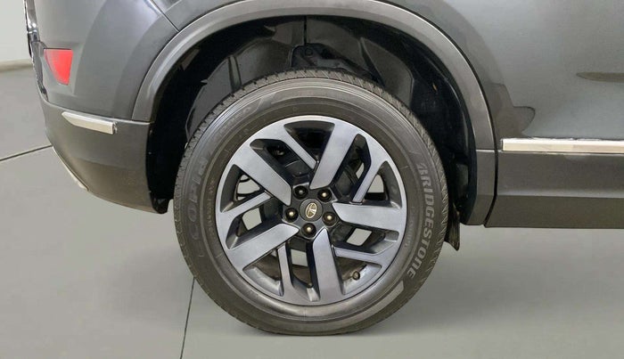 2021 Tata Harrier XZ PLUS 2.0L DARK EDITION, Diesel, Manual, 65,911 km, Right Rear Wheel