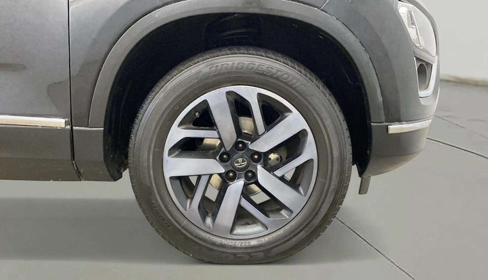 2021 Tata Harrier XZ PLUS 2.0L DARK EDITION, Diesel, Manual, 65,911 km, Right Front Wheel