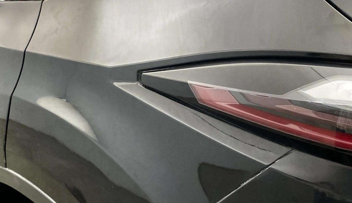 2021 Tata Harrier XZ PLUS 2.0L DARK EDITION, Diesel, Manual, 65,911 km, Left quarter panel - Minor scratches