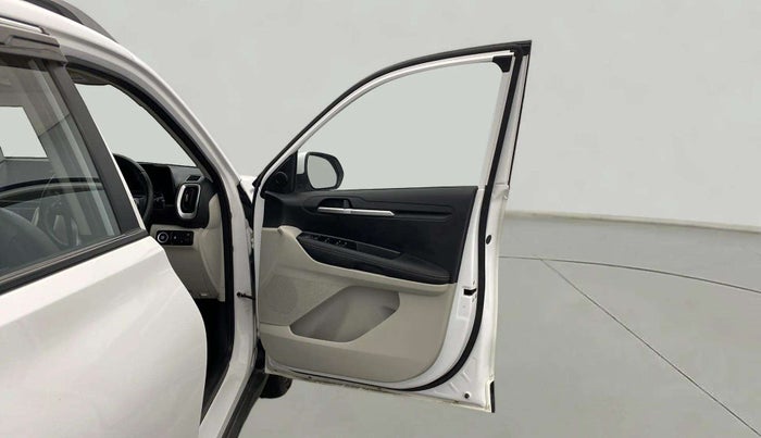 2023 KIA SONET HTX 1.5 DIESEL IMT, Diesel, Manual, 14,736 km, RHS Front Door