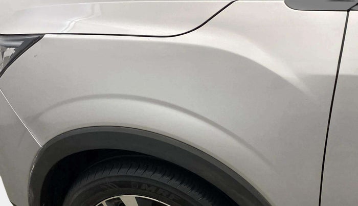 2021 Mahindra XUV300 W8 (O) 1.2 PETROL, Petrol, Manual, 43,484 km, Left fender - Minor scratches