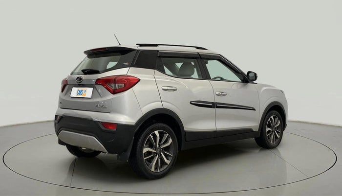 2021 Mahindra XUV300 W8 (O) 1.2 PETROL, Petrol, Manual, 43,484 km, Right Back Diagonal