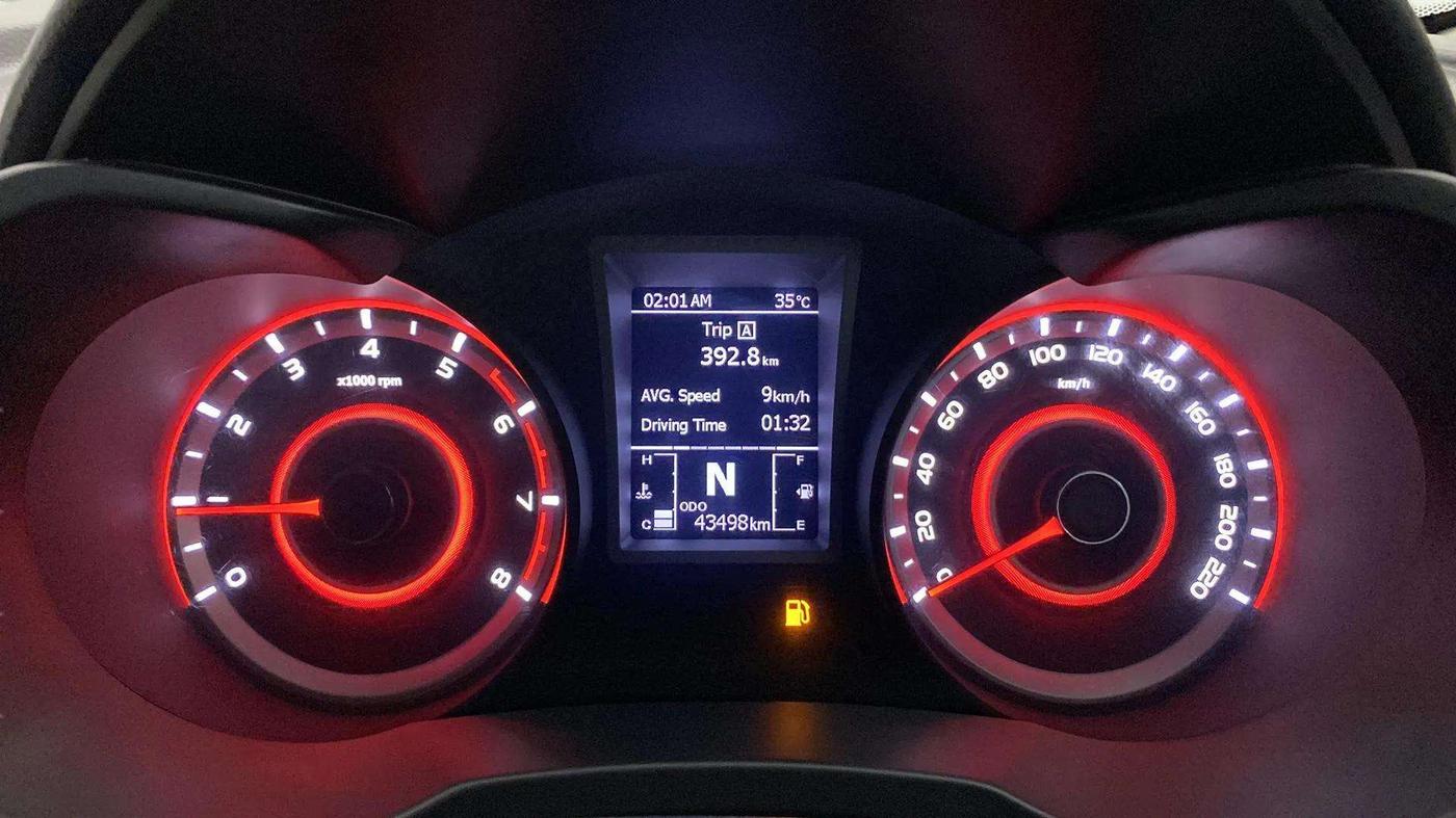 2021 Mahindra XUV300 W8 (O) 1.2 PETROL, Petrol, Manual, 43,484 km, Odometer Image