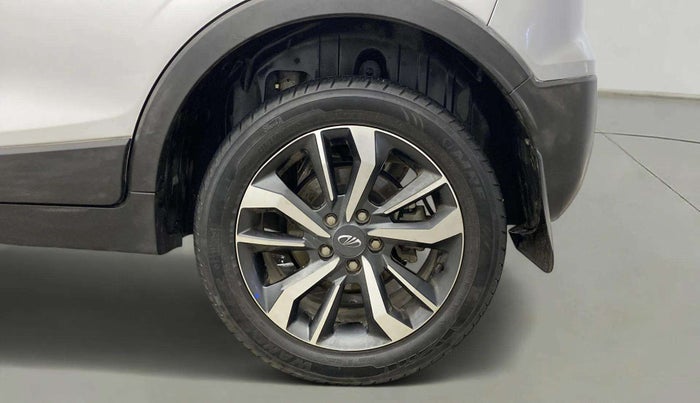 2021 Mahindra XUV300 W8 (O) 1.2 PETROL, Petrol, Manual, 43,484 km, Left Rear Wheel