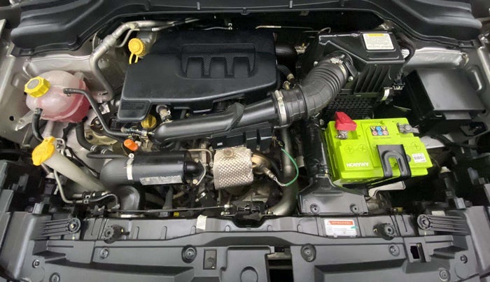 2021 Mahindra XUV300 W8 (O) 1.2 PETROL, Petrol, Manual, 43,484 km, Engine View