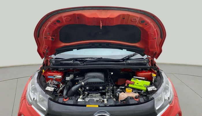 2021 Tata NEXON XZ PLUS PETROL DUAL TONE, Petrol, Manual, 52,861 km, Open Bonet