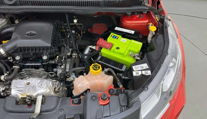2021 Tata NEXON XZ PLUS PETROL DUAL TONE, Petrol, Manual, 52,861 km, Engine View - Left