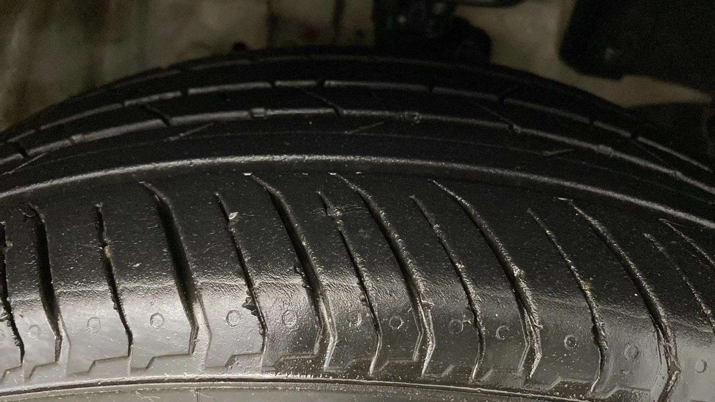 2017 Honda BR-V 1.5L I-VTEC V, Petrol, Manual, 94,516 km, Right Front Tyre Tread