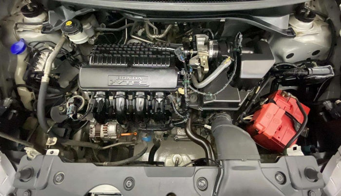 2017 Honda BR-V 1.5L I-VTEC V, Petrol, Manual, 94,444 km, Engine View